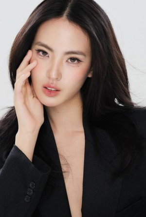 Ladapa Thongkham photo