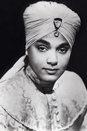 Photo of Korla Pandit from the Latest Netflix gallery
