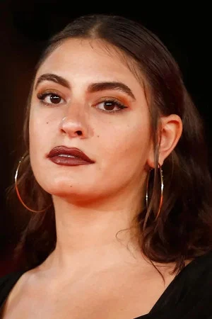 Photo of Yumna Marwan from the Latest Netflix gallery