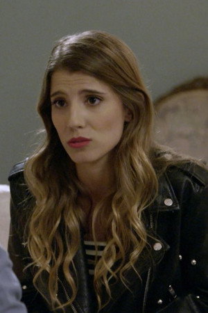 Photo of Anna Carreiro from the Latest Netflix gallery
