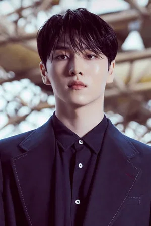 Photo of Kang Hyeong-gu from the Latest Netflix gallery