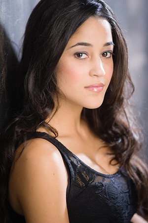 Photo of Merren McMahon from the Latest Netflix gallery