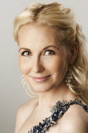 Photo of Dísella Lárusdóttir from the Latest Netflix gallery