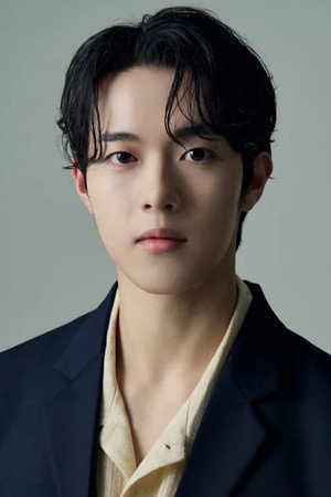 Photo of Shin Woo-bin from the Latest Netflix gallery