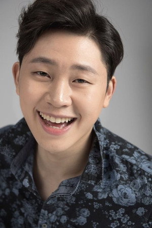 Photo of Lee Dal from the Latest Netflix gallery