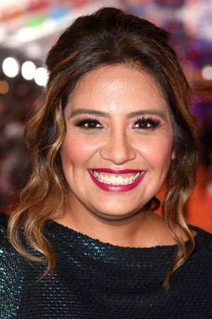 Cristela Alonzo photo