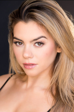 Photo of Larissa Dali from the Latest Netflix gallery