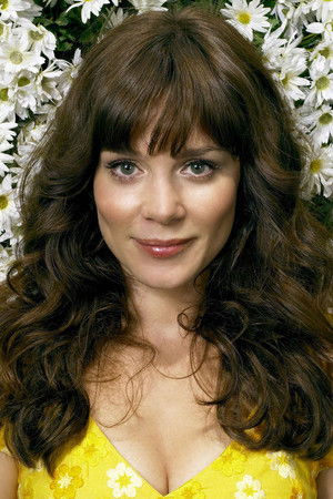 Anna Friel photo
