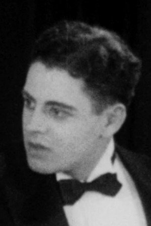 Photo of Walter Fleming from the Latest Netflix gallery