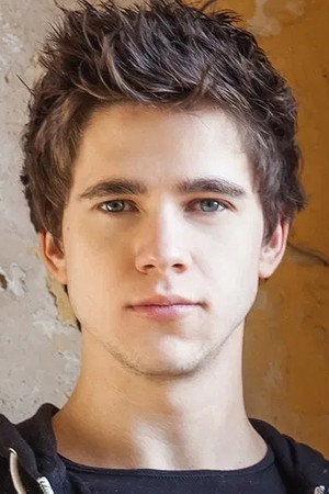 Photo of Will Braun from the Latest Netflix gallery