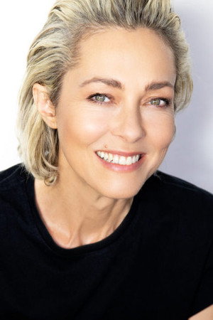 Photo of Deanna Orienti from the Latest Netflix gallery