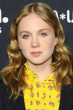 Ariel Donoghue photo