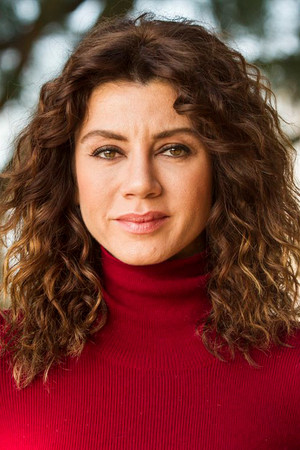 Gökçe Bahadır photo