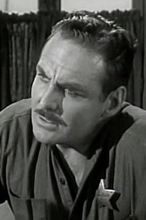 Photo of Ed Hinton from the Latest Netflix gallery