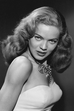 Photo of Dona Drake from the Latest Netflix gallery