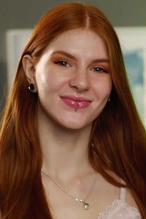 Photo of Jane Rogers from the Latest Netflix gallery