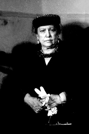 Photo of Mary Metaxa from the Latest Netflix gallery