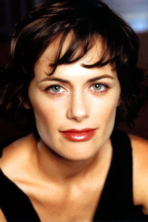 Sarah Clarke photo