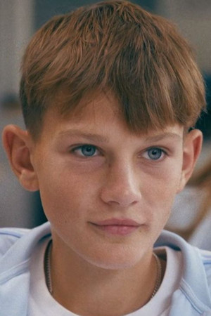 Photo of Oliver Luc from the Latest Netflix gallery