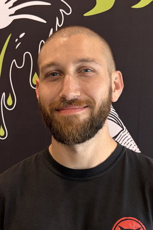 Photo of Anthony Cousins from the Latest Netflix gallery