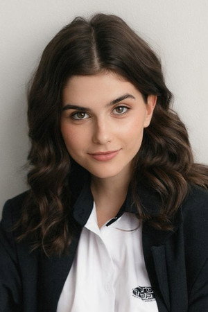 Polina Denisova photo