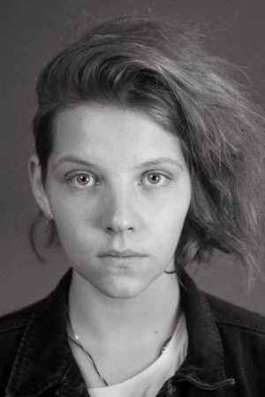Photo of Polina Pushkaruk from the Latest Netflix gallery