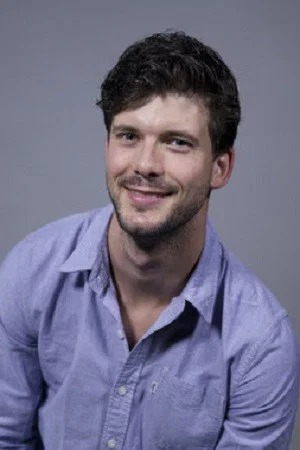Photo of Simon Labarrière from the Latest Netflix gallery