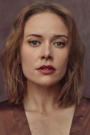 Photo of Amelia Eve from the Latest Netflix gallery