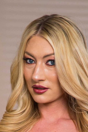 Photo of Whitney OC from the Latest Netflix gallery