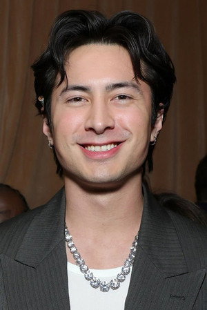 Hudson Williams photo