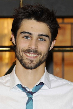 Photo of Pablo Espinosa from the Latest Netflix gallery