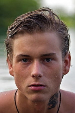 Photo of Kevin Warhol from the Latest Netflix gallery