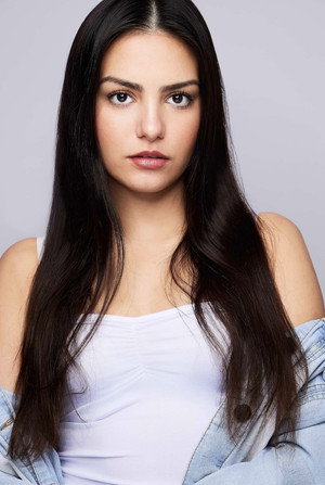Photo of Viridiana Márquez from the Latest Netflix gallery