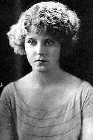 Photo of Eileen Percy from the Latest Netflix gallery