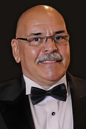 Photo of Rasim Öztekin from the Latest Netflix gallery