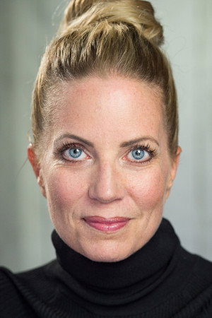 Photo of Anne Hawthorne from the Latest Netflix gallery