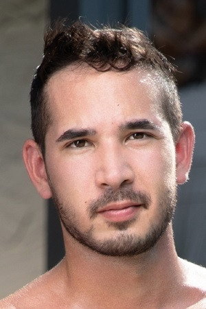 Photo of Zac Snow from the Latest Netflix gallery