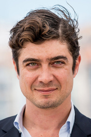 Riccardo Scamarcio photo
