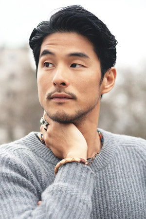 Takayuki Suzuki photo