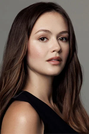 Photo of Olivia Sanabia from the Latest Netflix gallery