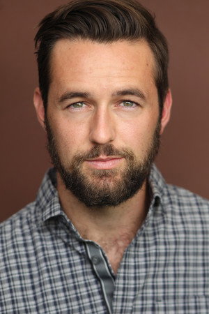 Photo of Justin Powell from the Latest Netflix gallery