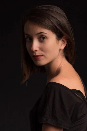 Photo of Claudia Gusmano from the Latest Netflix gallery