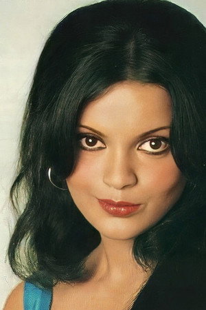 Zeenat Aman photo