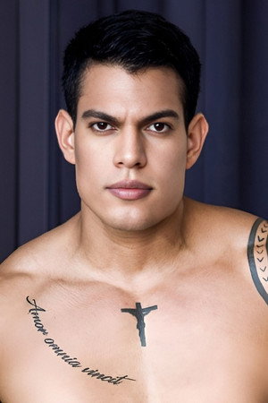 Photo of Bruno Galvez from the Latest Netflix gallery