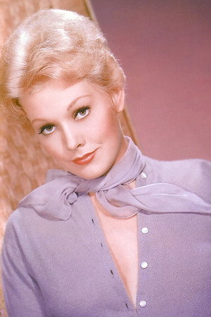 Kim Novak photo