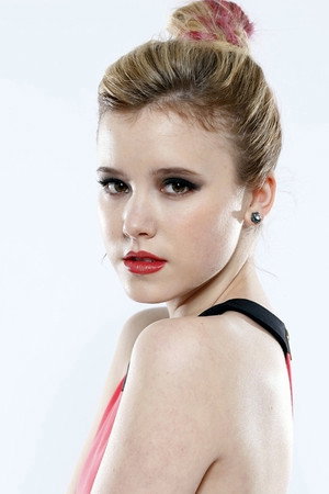 Taylor Spreitler photo