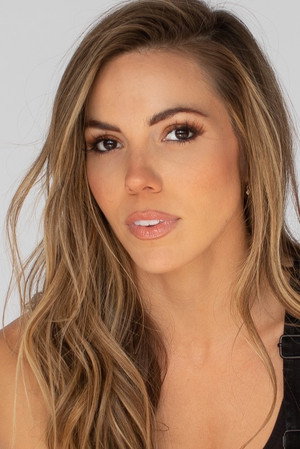 Photo of Courtney Blythe Turk from the Latest Netflix gallery