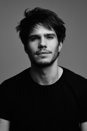 François Civil photo