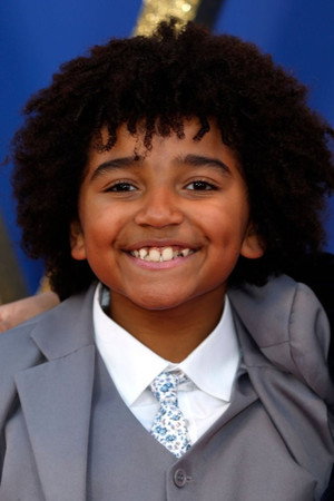 Ashton Robertson photo