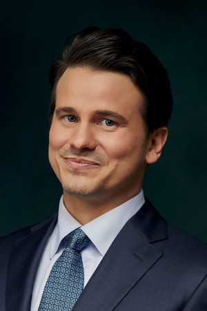Jason Ritter photo